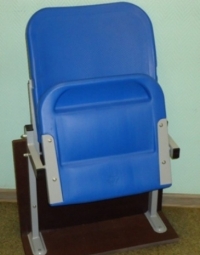 Сиденья пластиковые